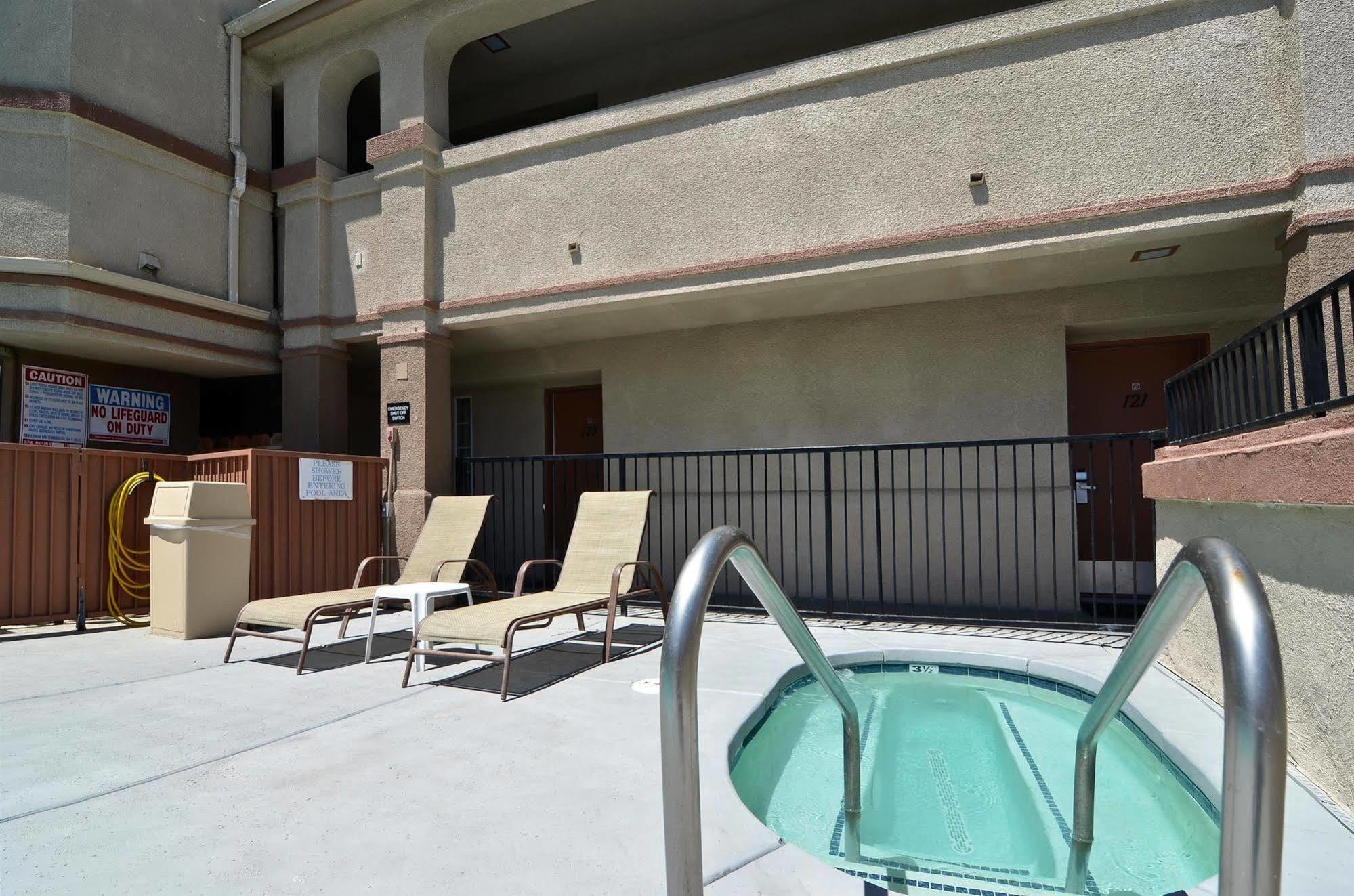 Best Western Kettleman City Inn & Suites Eksteriør bilde